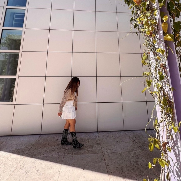 MissHeel Embroidery Tapered Heel Western Boots - Picture 5 of 7